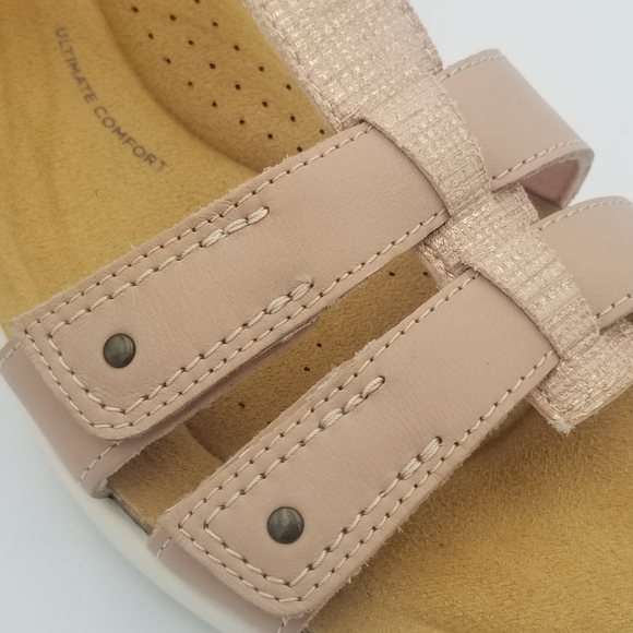 NWOT Clarks April Cove Sandals Blush Leather Cuir Beige Rose, Women's 9.5, SOFT! - Picture 3 of 13